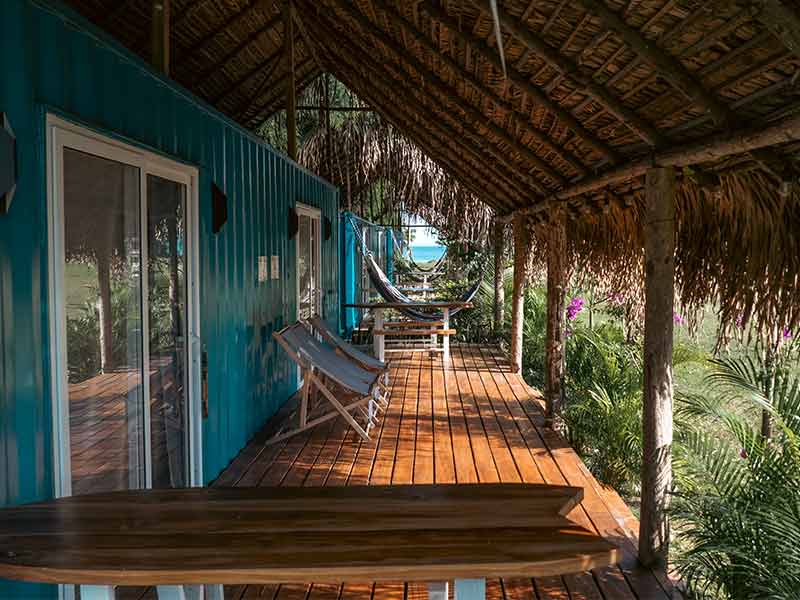 Container Rooms in Punta Chame